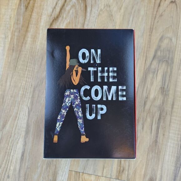 🔸️NIB Angie Thomas 2 Book Hardcover Box Set - The Hate U Give & On The Come Up - Picture 6 of 11